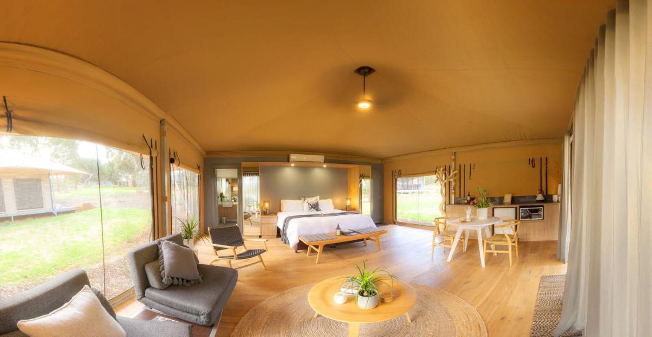 Olio Bello Lakeside Glamping Cowaramup Bilik gambar